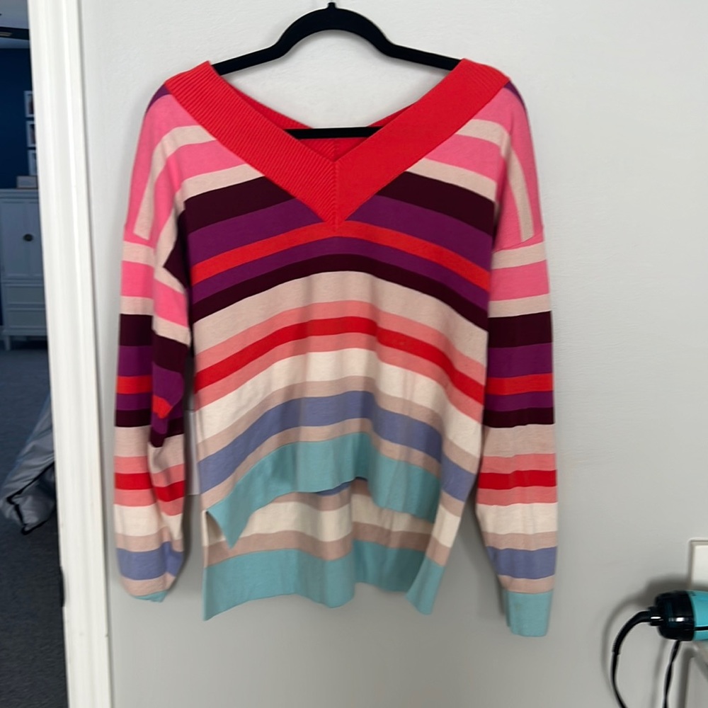 Multicoloured V neck sweater